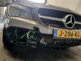 Mercedes Cla-klasse CLA Shooting Brake (117.9) Combi 1.6 CLA-200 16V (M270.910) [115kW]  (=
01-2015/03-2019) picture 24
