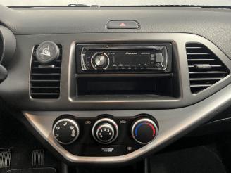 Kia Picanto Picanto (TA) Hatchback 1.0 12V (G3LA) [51kW]  (05-2011/06-2017) picture 18