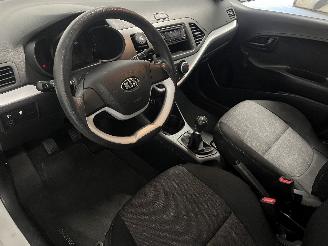 Kia Picanto Picanto (TA) Hatchback 1.0 12V (G3LA) [51kW]  (05-2011/06-2017) picture 14