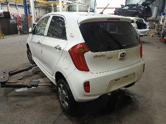 Kia Picanto Picanto (TA) Hatchback 1.0 12V (G3LA) [51kW]  (05-2011/06-2017) picture 4