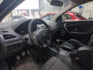 Renault Mégane Megane III Grandtour (KZ) Combi 5-drs 1.5 dCi 110 (K9K-656(K9K-G6)) [8=
1kW]  (02-2009/04-2016) picture 5