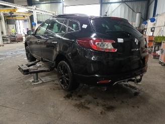 Renault Mégane Megane III Grandtour (KZ) Combi 5-drs 1.5 dCi 110 (K9K-656(K9K-G6)) [8=
1kW]  (02-2009/04-2016) picture 4