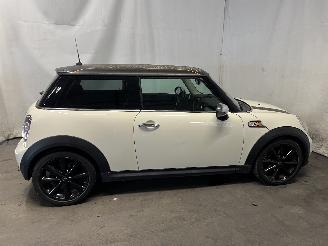 Mini Mini Mini (R56) Hatchback 1.6 16V One (N16-B16A) [55kW]  (03-2010/11-2013) picture 7