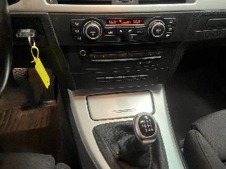 BMW 3-serie 3 serie Touring (E91) Combi 320i 16V (N43-B20A) [125kW]  (02-2007/12-2=
012) picture 17