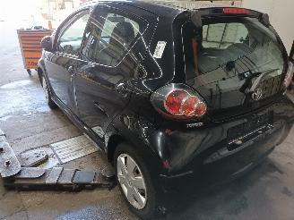 Toyota Aygo Aygo (B10) Hatchback 1.0 12V VVT-i (1KR-FE) [50kW]  (07-2005/05-2014) picture 4