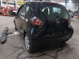 Toyota Aygo Aygo (B10) Hatchback 1.0 12V VVT-i (1KR-FE) [50kW]  (07-2005/05-2014) picture 4