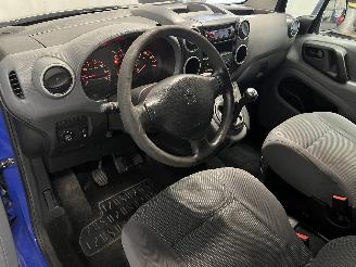 Peugeot Partner Partner (GC/GF/GG/GJ/GK) Van 1.6 HDI 75 16V (DV6BUTED4(9HT)) [55kW]  (=
04-2008/12-2018) picture 17