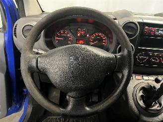 Peugeot Partner Partner (GC/GF/GG/GJ/GK) Van 1.6 HDI 75 16V (DV6BUTED4(9HT)) [55kW]  (=
04-2008/12-2018) picture 18