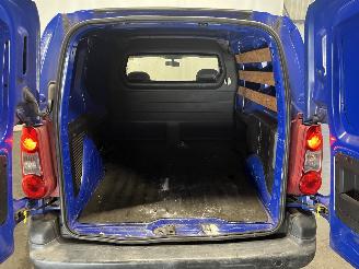 Peugeot Partner Partner (GC/GF/GG/GJ/GK) Van 1.6 HDI 75 16V (DV6BUTED4(9HT)) [55kW]  (=
04-2008/12-2018) picture 16