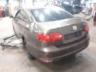 Volkswagen Jetta Jetta IV (162/16A) Sedan 1.4 TSI 122 16V (CAXA(Euro 5)) [90kW]  (05-20=
11/12-2017) picture 4
