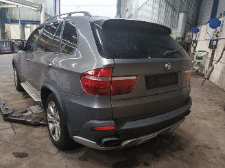 BMW X5 X5 (E70) SUV 3.0d 24V (M57N2-D30(306D3)) [173kW]  (12-2006/09-2008) picture 4