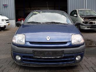 Renault Clio ii (bb/cb/sb) hatchback 1.4 (e7j-780)  (09-1998/05-2005) picture 12