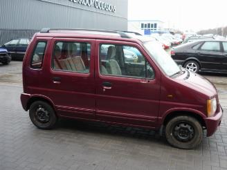 Suzuki Wagon-R+ (sr) mpv 1.0 16v (k10a)  (02-1998/05-2000) picture 4