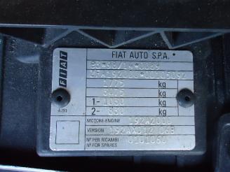 Fiat Stilo (192a/b) hatchback 2.4 20v abarth 3-drs. (192.a.2000)  (10-2001/12-2003) picture 5