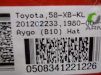 Toyota Aygo (b10) hatchback 1.0 12v vvt-i (1kr-fe)  (07-2005/...) picture 4