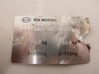 Kia Rio (dc22/24) hatchback 1.5 rs,ls 16v (a5d)  (07-2000/09-2002) picture 5