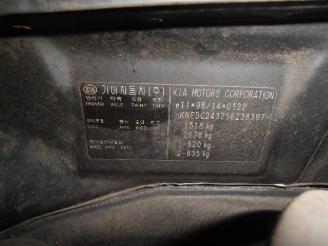 Kia Rio (dc22/24) hatchback 1.5 16v (a5d)  (09-2002/06-2005) picture 4