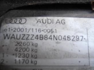 Audi A6 quattro (4b2) sedan 2.5 tdi v6 24v quattro (bau)  (11-2002/03-2004) picture 5
