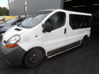 Renault Trafic new (jl) bus 1.9 dci 82 16v (f9qt-762)  (03-2001/12-2006) picture 5