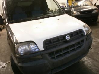Fiat Doblo (223a/119) mpv 1.9 jtd (223.a.7000)  (07-2003/10-2005) picture 3