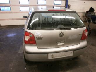 Volkswagen Polo (9n1/2/3) hatchback 1.4 tdi 75 (amf)  (10-2001/07-2009) picture 2
