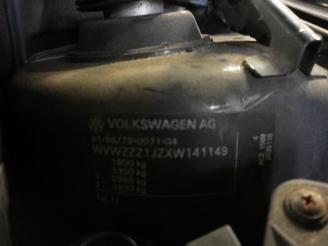 Volkswagen Golf iv (1j1) hatchback 2.3 v5 gti (agz)  (08-1997/06-2005) picture 4