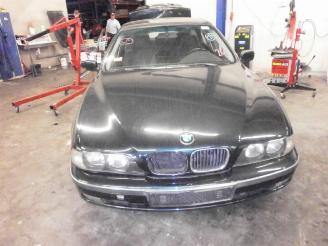 BMW 5-serie (e39) sedan 528i 24v (m52-b28tu)  (11-1995/09-2000) picture 1