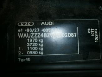 Audi A6 (4b2) sedan 2.8 v6 30v (amx)  (02-1997/01-2005) picture 5