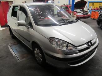 Peugeot 807 mpv 2.0 hdi 16_v (dw10ated4(rht))  (03-2002/...) picture 2