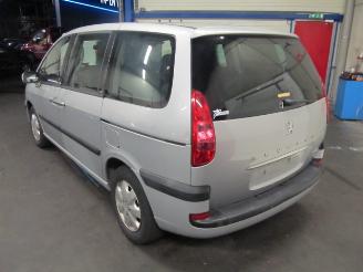 Peugeot 807 mpv 2.0 hdi 16_v (dw10ated4(rht))  (03-2002/...) picture 3
