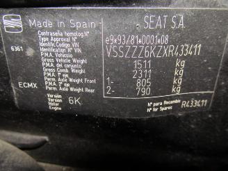 Seat Cordoba facelift (6c2/6k2) sedan 1.6 (alm)  (06-1999/10-2002) picture 5