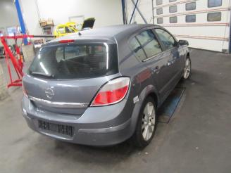 Opel Astra h 5-drs. 1.8 16v (z18xe)  (03-2004/12-2009) picture 4