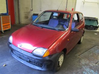 Fiat Seicento (187) hatchback 1.1 spi hobby,young (176.b.2000)  (02-1999/12-2003) picture 1