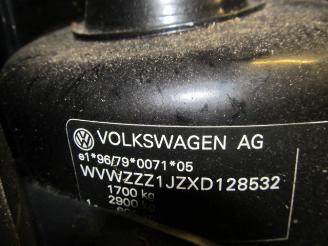 Volkswagen Golf iv (1j1) hatchback 1.6 (akl)  (10-1997/12-2005) picture 5