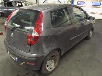 Fiat Punto ii (188) hatchback 1.2 60 s (188.a.4000)  (09-1999/12-2010) picture 4