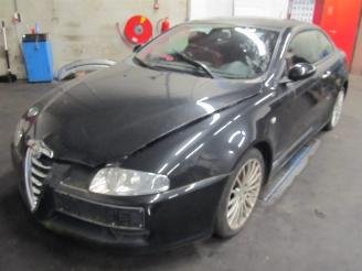 Alfa Romeo GT (937) coup? 2.0 jts 16v (937.a.1000)  (11-2003/04-2010) picture 1