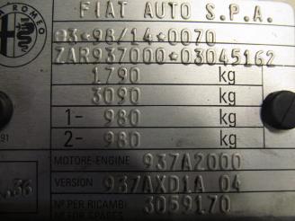 Alfa Romeo 147 (937) hatchback 1.9 jtd (937.a.2000)  (04-2001/05-2005) picture 5