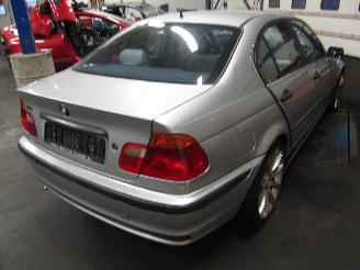 BMW 3-serie (e46/4) sedan 320d 16v (m47-d20(204d1))  (04-1998/03-2003) picture 4