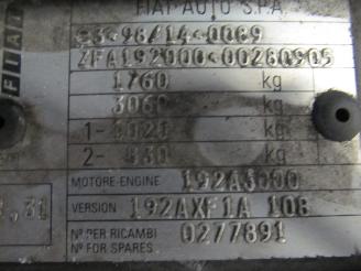 Fiat Stilo (192a/b) hatchback 1.9 jtd 115 3-drs. (192.a.1000)  (10-2001/12-2003) picture 5