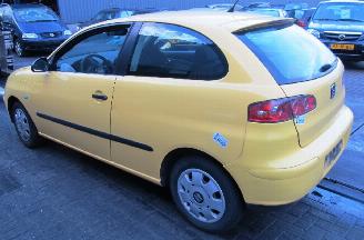 Seat Ibiza iii (6l1) hatchback 1.9 sdi (asy)  (02-2002/02-2008) picture 3