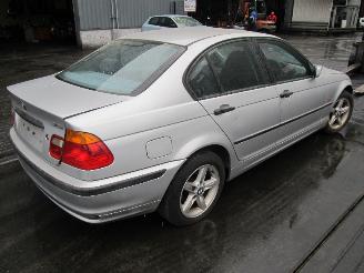 BMW 3-serie (e46/4) sedan 318i (m43-b19(19 4 e1))  (02-1998/09-2001) picture 4