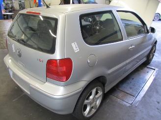 Volkswagen Polo (6n2) hatchback 1.4 tdi (amf)  (10-1999/09-2001) picture 4