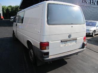 Volkswagen Transporter  picture 3