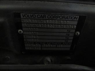 Volvo S-40  picture 5