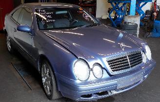 Mercedes CLK  picture 2