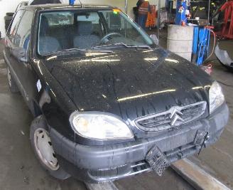 Citroën Saxo  picture 2