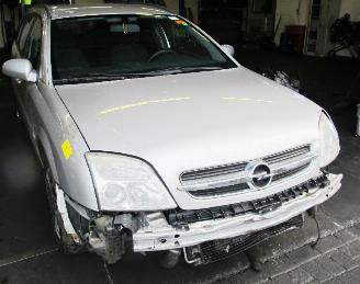 Opel Vectra  picture 2