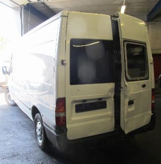 Ford Transit  picture 4