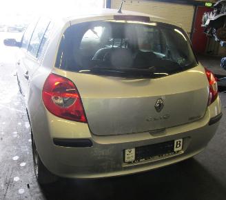 Renault Clio  picture 4