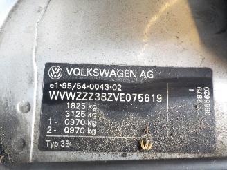 Volkswagen Passat Passat (3B2) Sedan 1.8 20V (APT) [92kW]  (10-1996/11-2000) picture 5